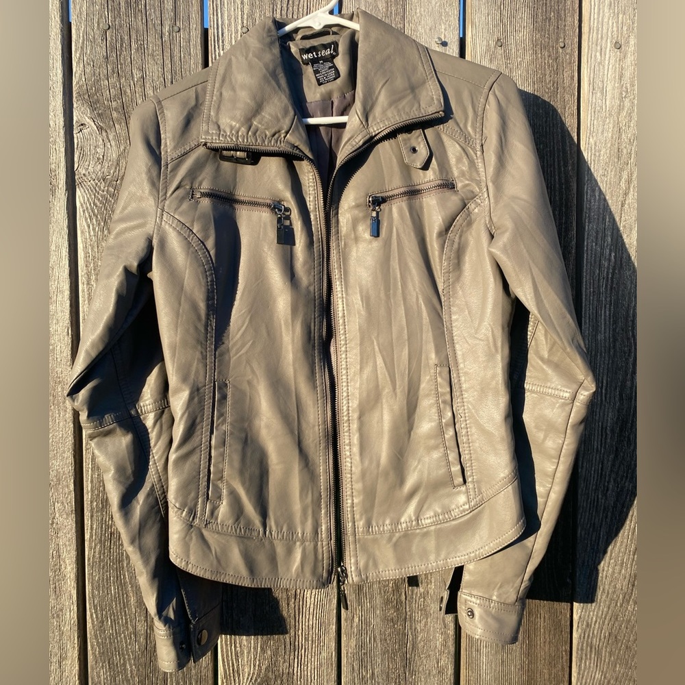 This Wet Seal leather jacket is in great condition!